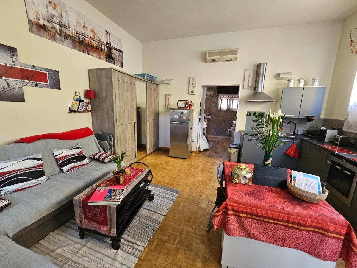 Ferienwohnung Les Violettes Menton Exterior foto