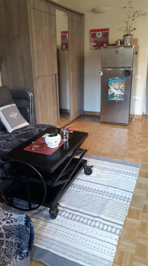 Ferienwohnung Les Violettes Menton Exterior foto