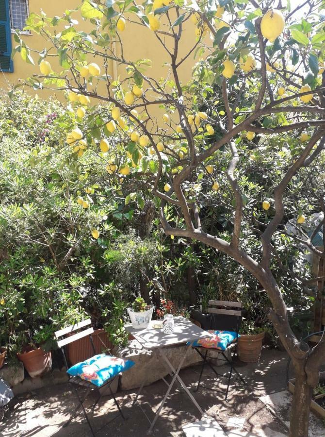 Ferienwohnung Les Violettes Menton Exterior foto